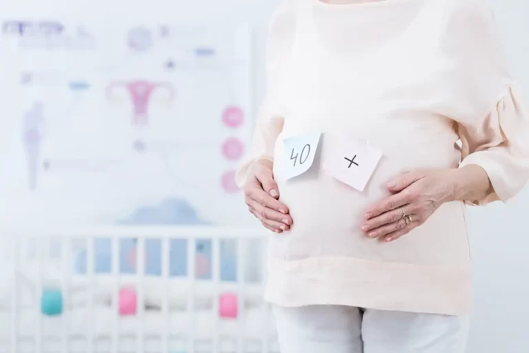 fertility for 40 plus - pregant woman over 40
